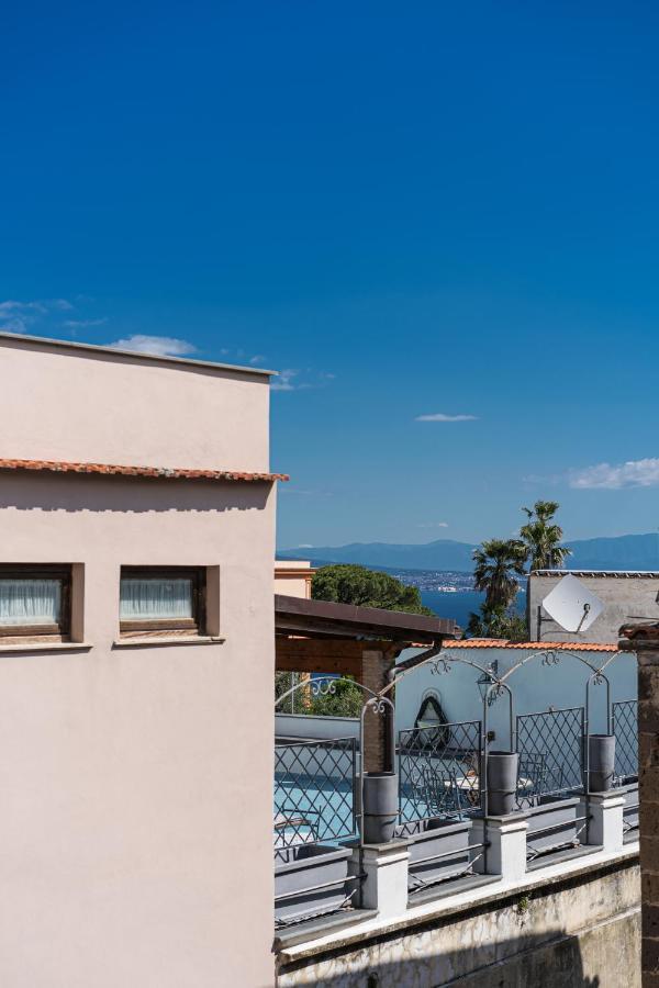 Appartamento Il Palazzetto Vico Equense Esterno foto