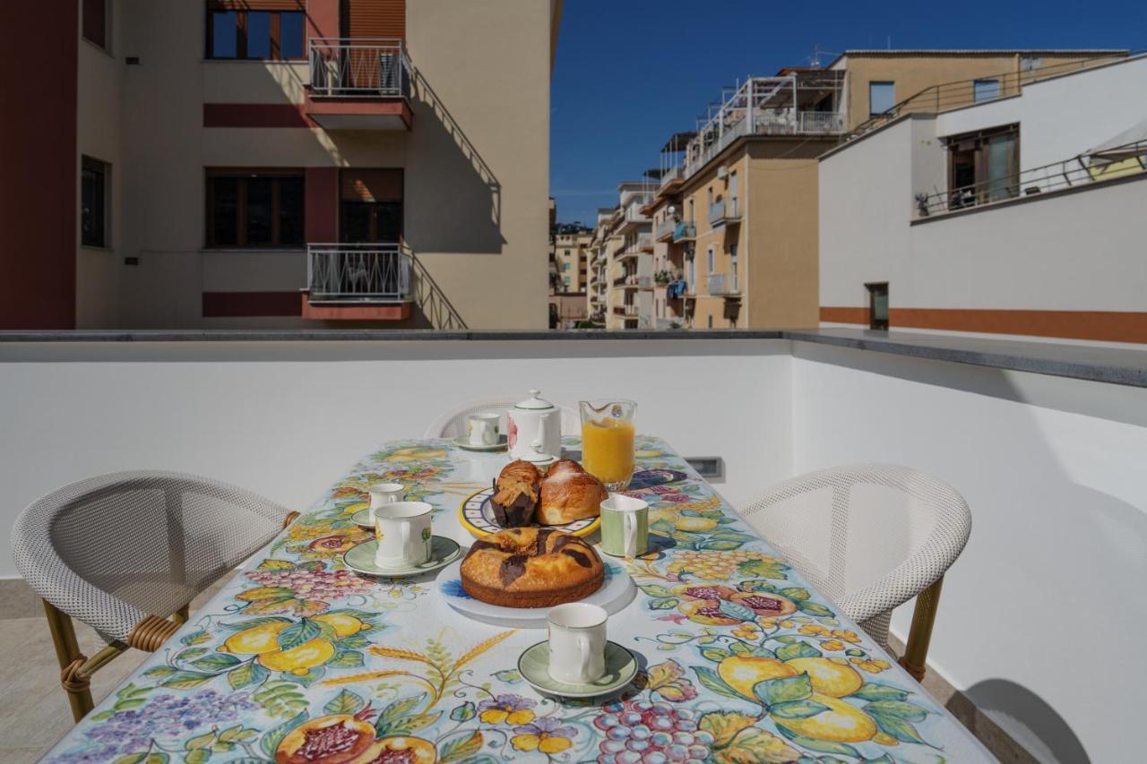 Appartamento Il Palazzetto Vico Equense Esterno foto